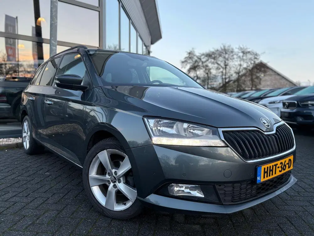 Skoda Fabia 1.0 TSI Ambition uit 2022, foto 8