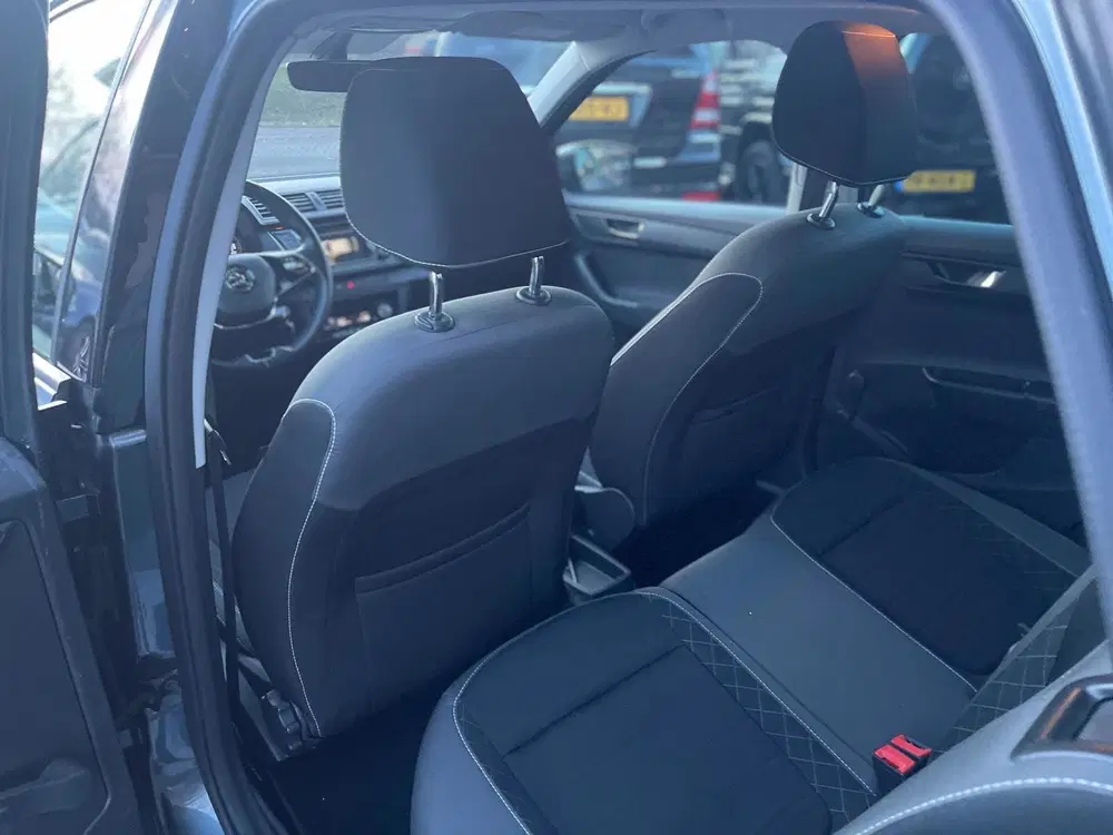 Skoda Fabia 1.0 TSI Ambition uit 2022, foto 9
