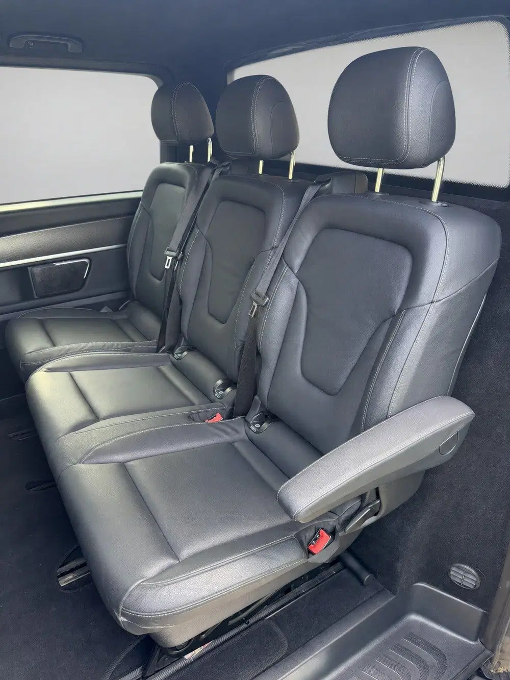 Mercedes-Benz V-Klasse 300d L2 AMG Edition 360 Camera uit 2023, foto 11