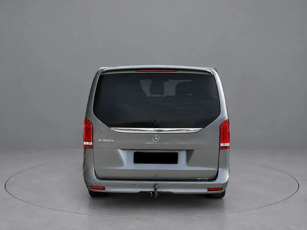 Mercedes-Benz V-Klasse 300d L2 AMG Edition 360 Camera uit 2023, foto 12