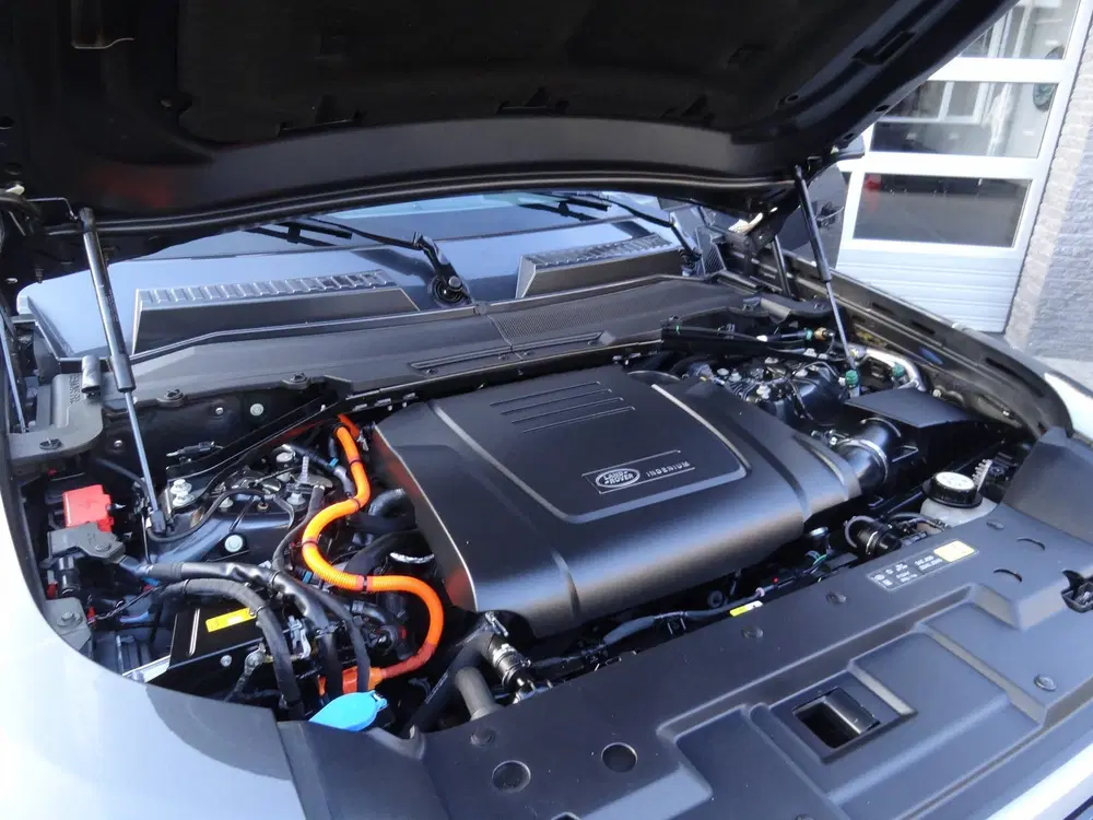 Land Rover Defender 2.0 P400e 110 X-Dynamic HSE uit 2022, foto 14