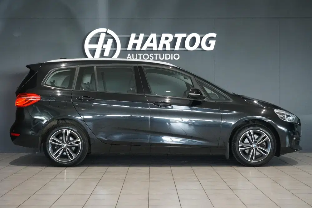 BMW 2-serie 218i 7p. Executive Edition + CAMERA uit 2020, foto 7