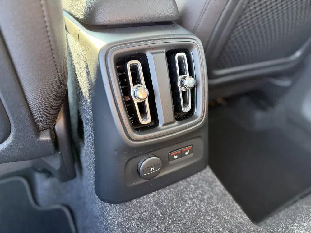 Volvo XC40 T4 Recharge R-Design uit 2021, foto 11