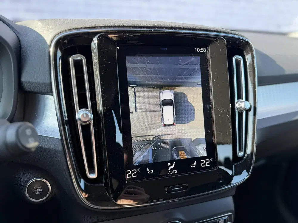 Volvo XC40 T4 Recharge R-Design uit 2021, foto 8