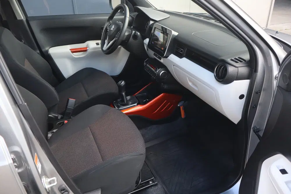 Suzuki Ignis 1.2 Stijl Smart Hybrid uit 2019, foto 3
