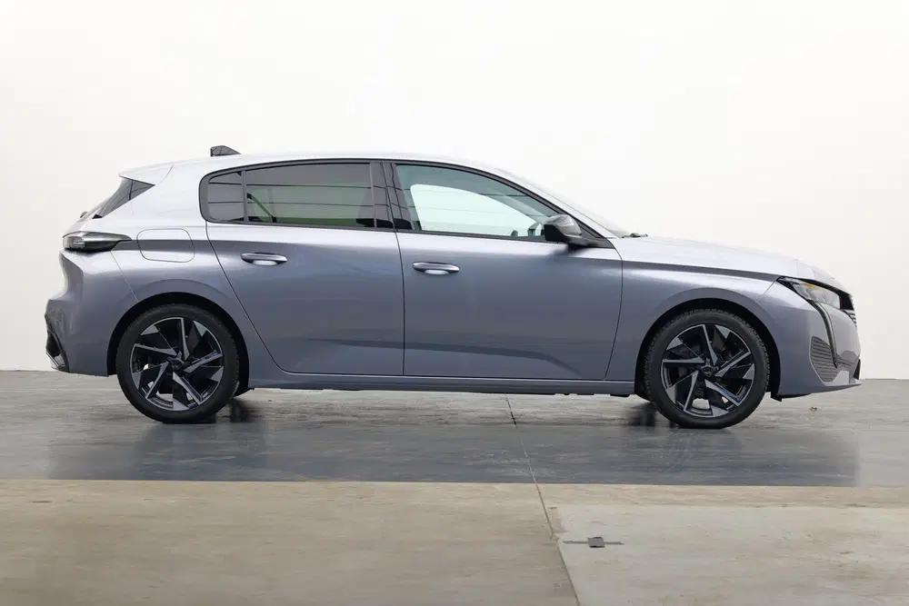 Peugeot 308 1.2 PureTech Allure Pack Business uit 2022, foto 10