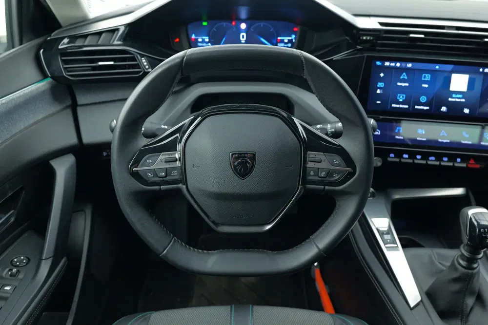 Peugeot 308 1.2 PureTech Allure Pack Business uit 2022, foto 12