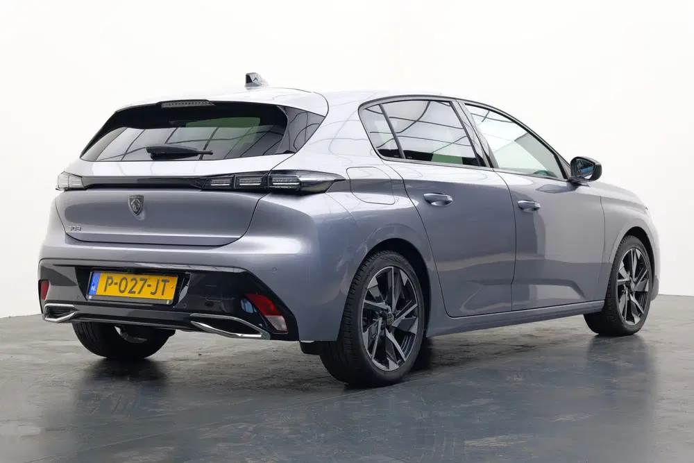 Peugeot 308 1.2 PureTech Allure Pack Business uit 2022, foto 2