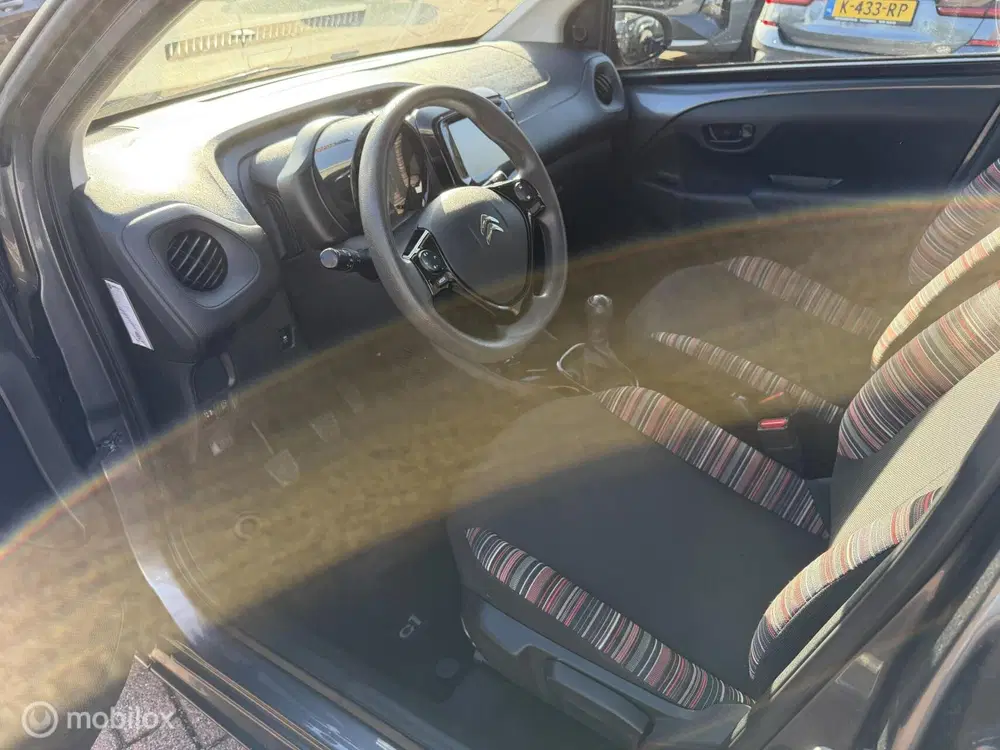 Citroën C1 Citroen C1 1.0 VTi Feel Speedlim Apple Car uit 2021, foto 12