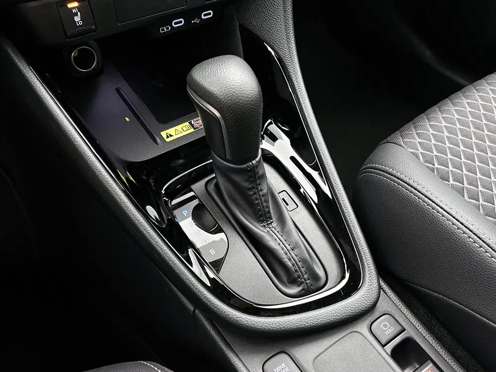 Toyota Yaris 1.5 Hybrid 130 Executive uit 2025, foto 13