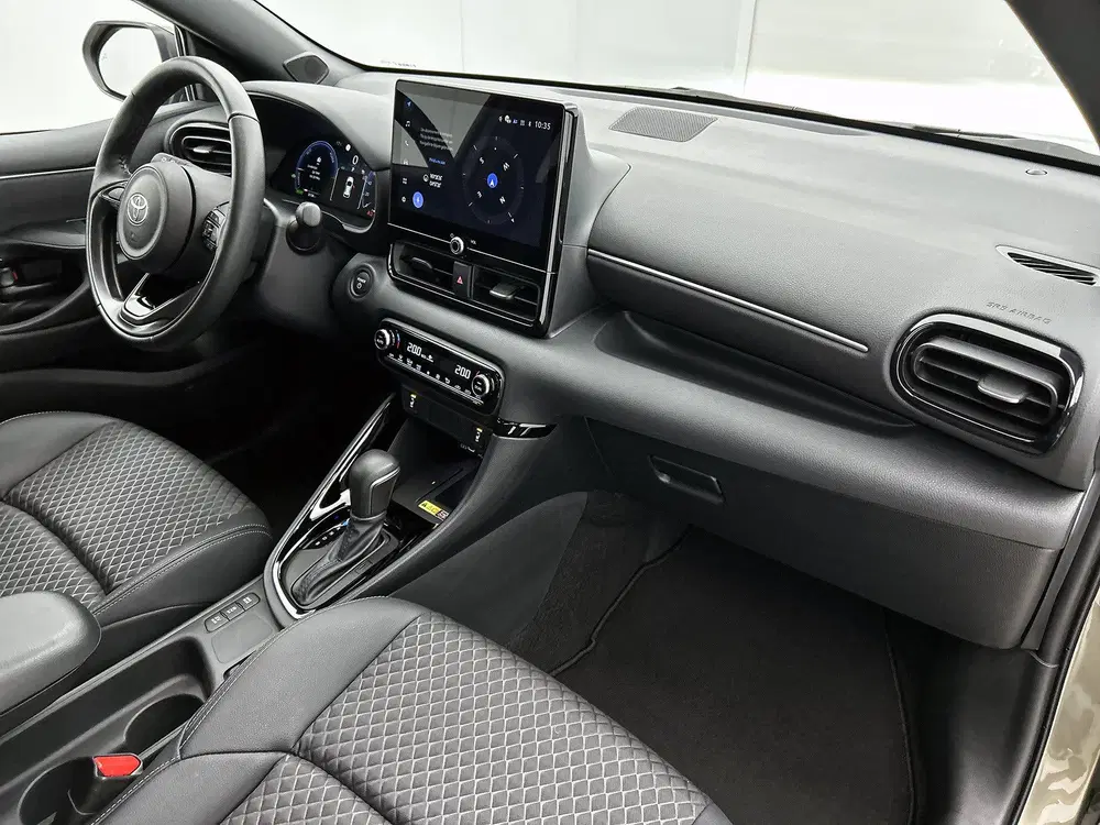 Toyota Yaris 1.5 Hybrid 130 Executive uit 2025, foto 6