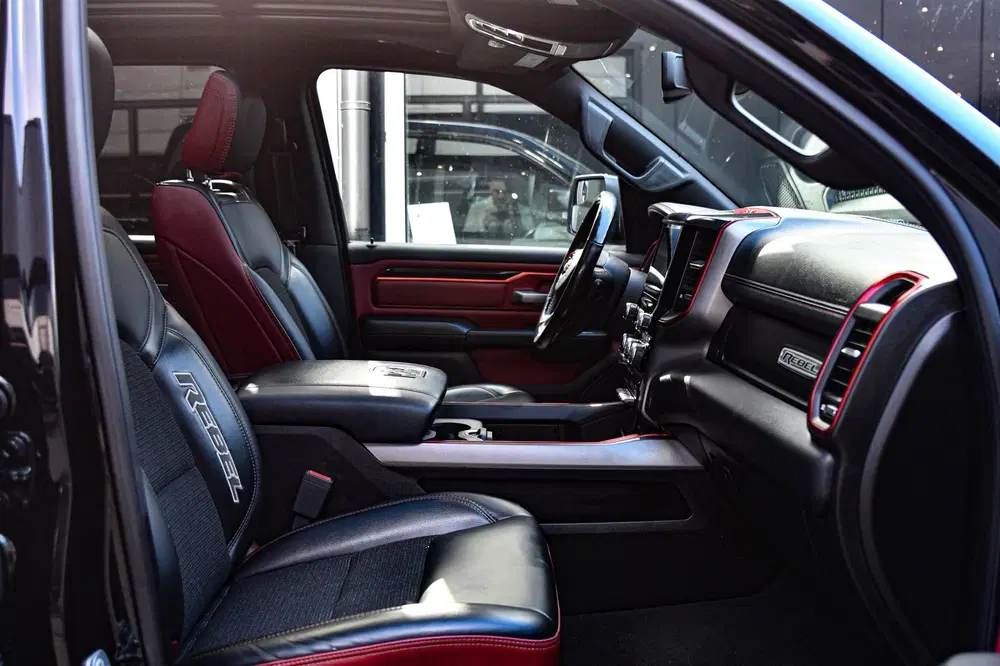 Dodge RAM 5.7 V8 4x4 Crew Cab REBEL uit 2019, foto 12