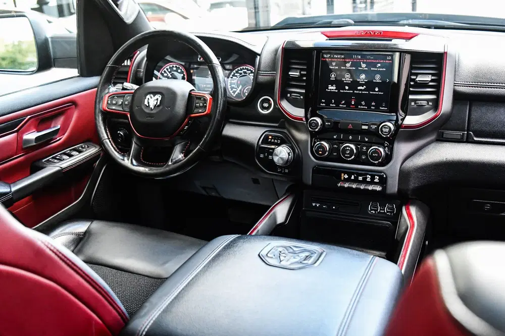 Dodge RAM 5.7 V8 4x4 Crew Cab REBEL uit 2019, foto 14