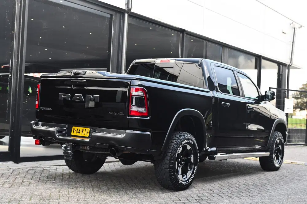 Dodge RAM 5.7 V8 4x4 Crew Cab REBEL uit 2019, foto 4