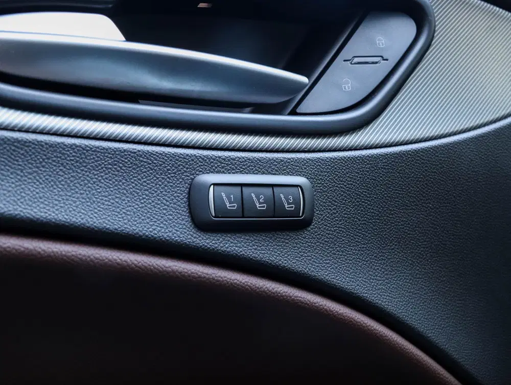 Alfa Romeo Stelvio 2.0 T AWD Veloce 280pk Sportstoelen Trekh uit 2021, foto 5