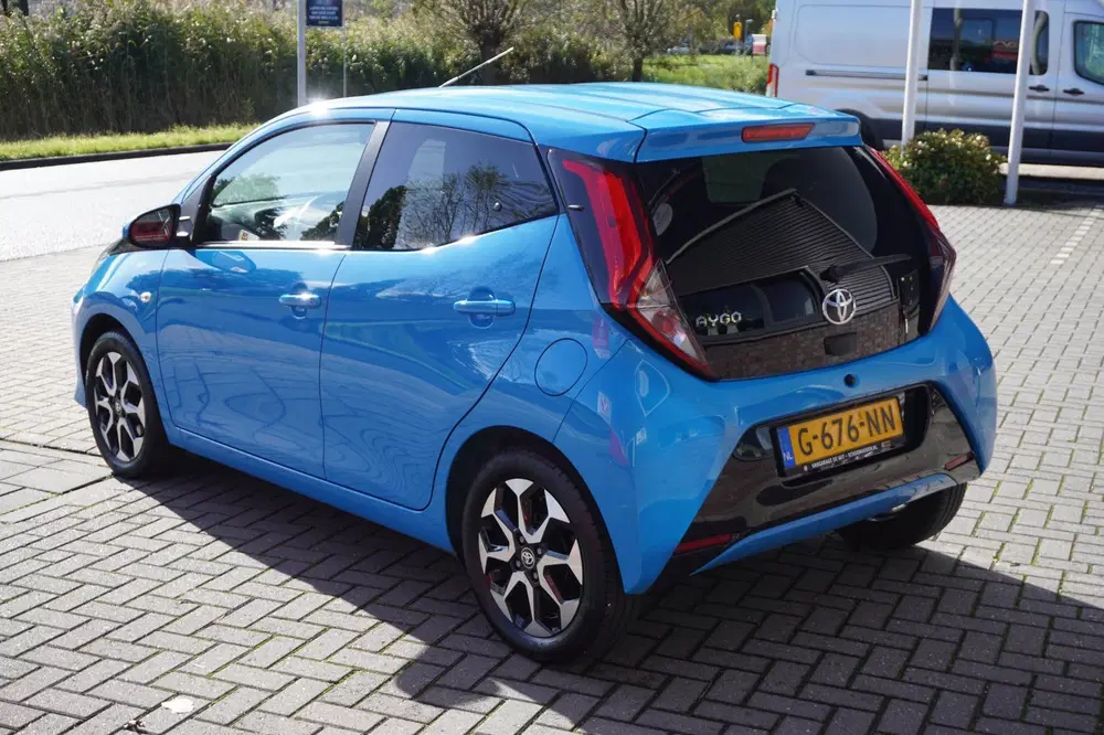 Toyota Aygo 1.0 VVT-i x-joy uit 2019, foto 5