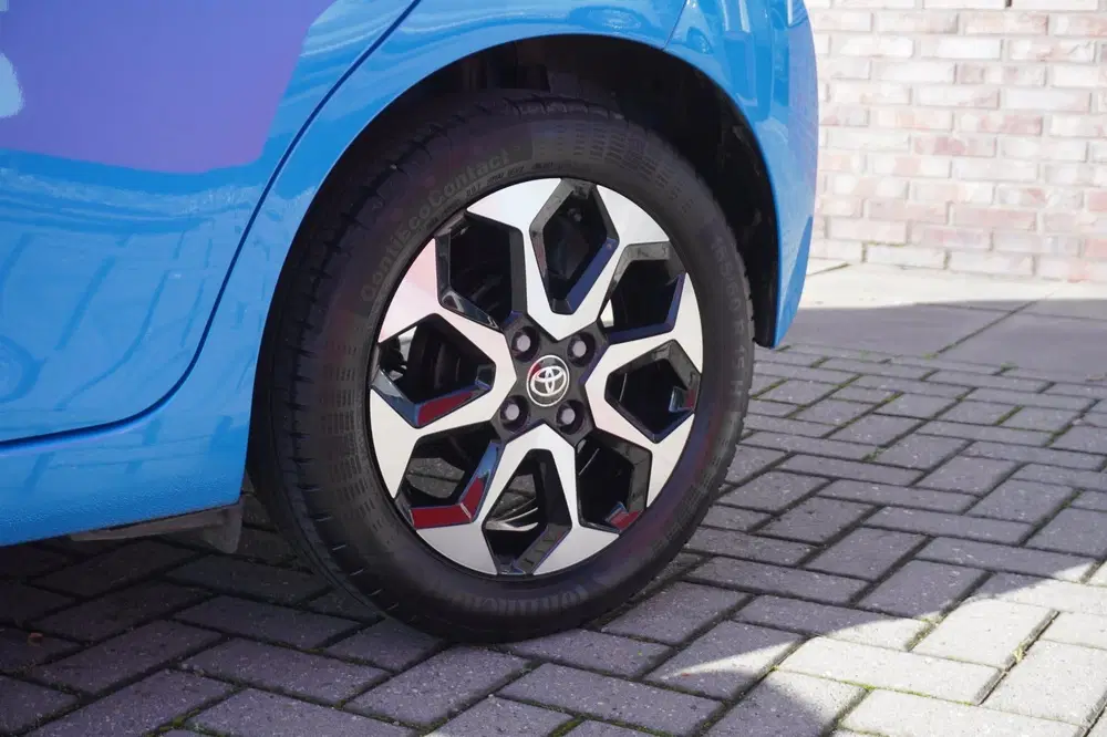Toyota Aygo 1.0 VVT-i x-joy uit 2019, foto 6