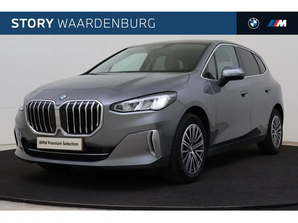 BMW 2-serie Active Tourer 218i Luxury Line Automaat uit 2023