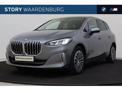BMW 2-serie Active Tourer 218i Luxury Line Automaat uit 2023