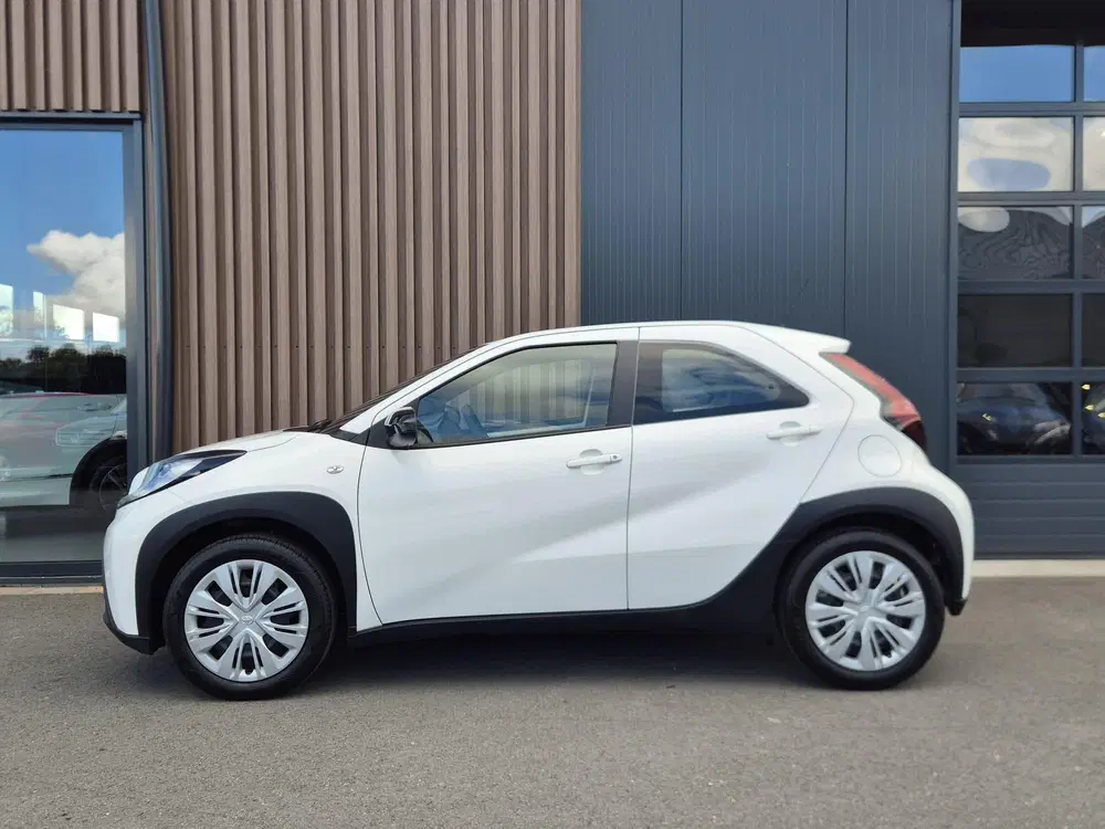 Toyota Aygo X Play uit 2025, foto 6