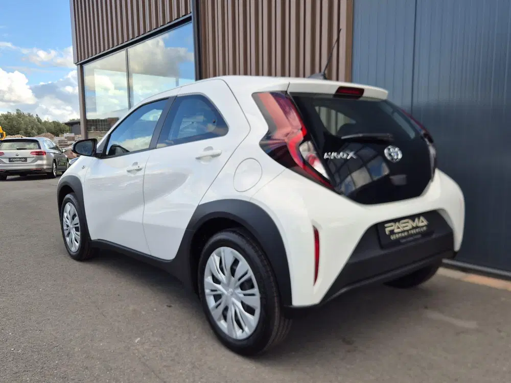 Toyota Aygo X Play uit 2025, foto 8