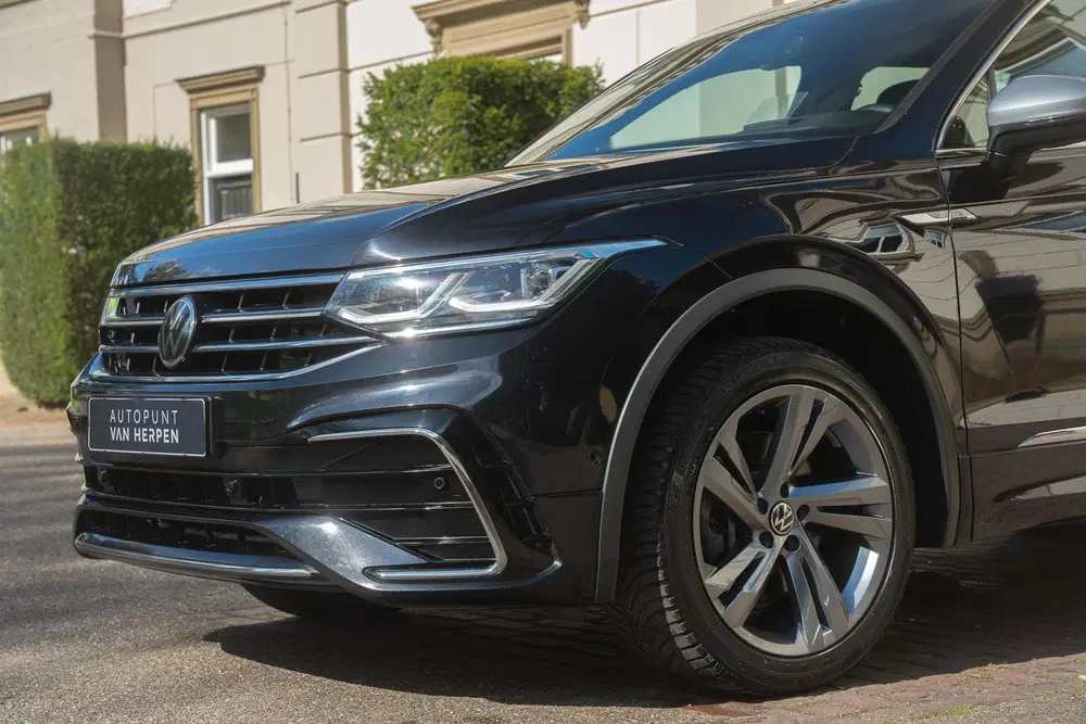 Volkswagen Tiguan Allspace 2.0 TSI R-Line Business 7p. TREKH uit 2022, foto 13