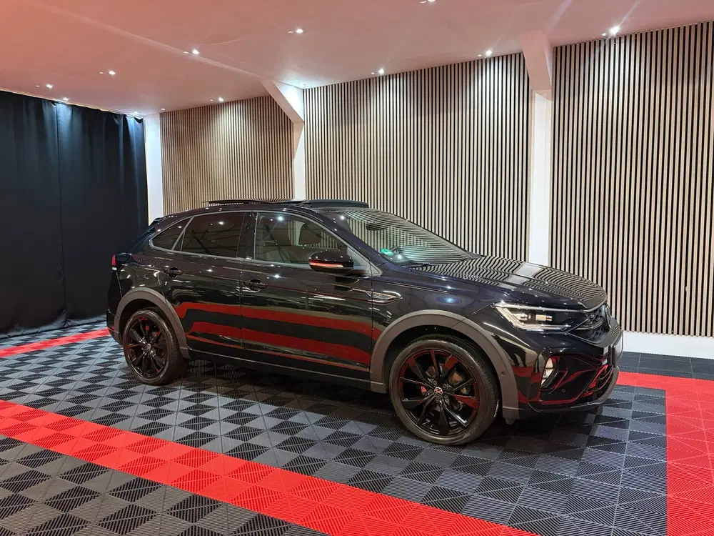 Volkswagen Taigo 1.0 TSI R-Line Business Black Pack Pano Na uit 2022