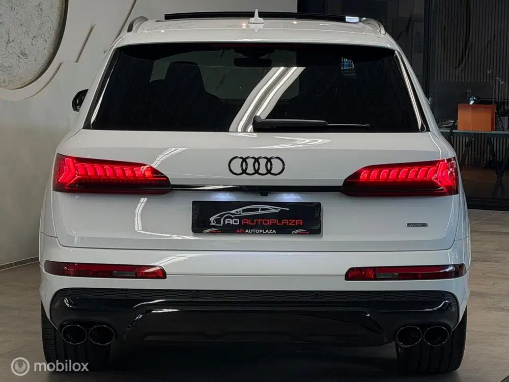 Audi Q7 55 TFSI e quattro S-line Panorama uit 2020, foto 11