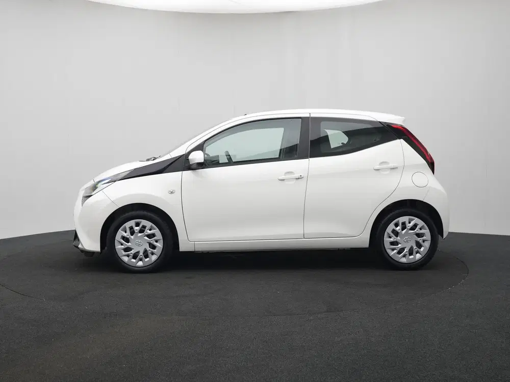 Toyota Aygo 1.0 VVT-i x-play uit 2019, foto 3