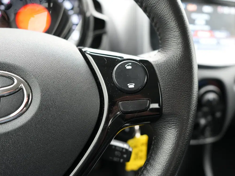 Toyota Aygo 1.0 VVT-i x-play uit 2019, foto 4
