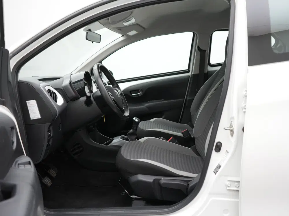 Toyota Aygo 1.0 VVT-i x-play uit 2019, foto 7