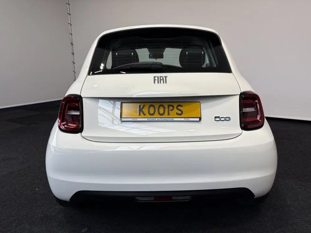 Fiat 500e SOH 93% uit 2023, foto 9