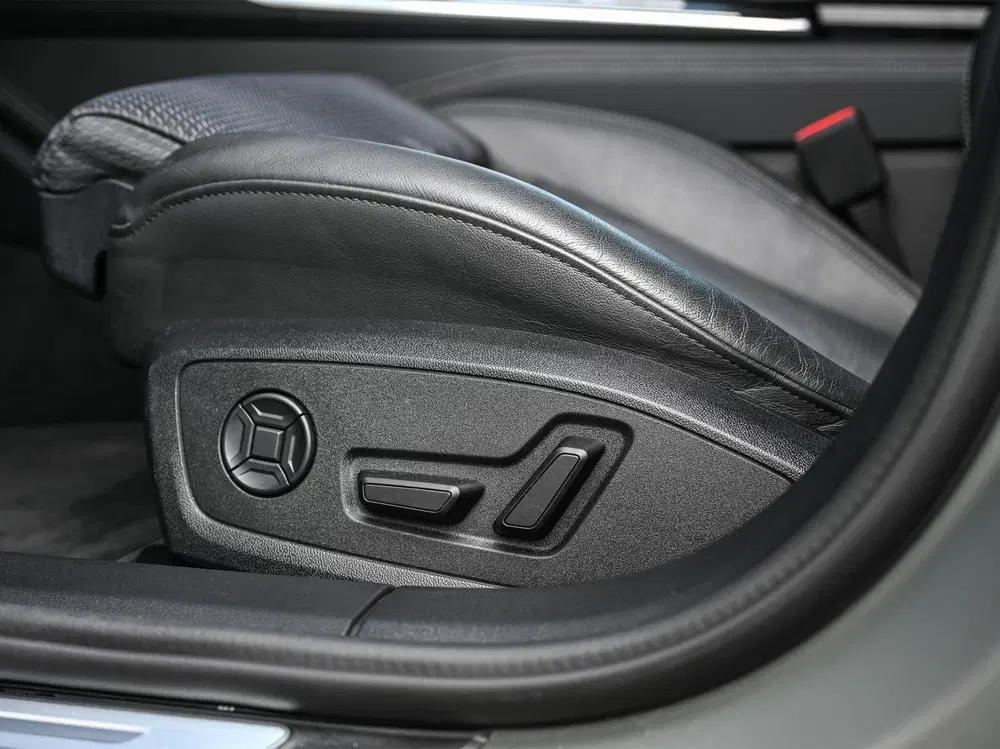 Audi A6 55 TFSI e quattro Pro Line S Competition P uit 2024, foto 9