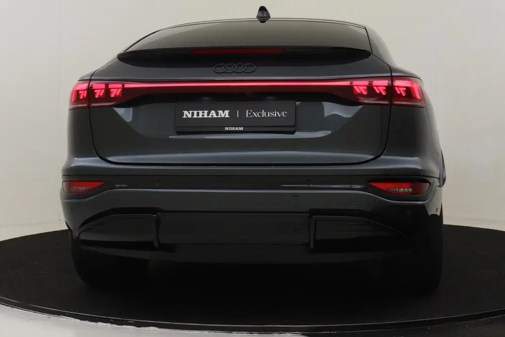 Audi Q6 e-tron S EDITION PERFORMANCE 100 kWh -PANO uit 2025, foto 15