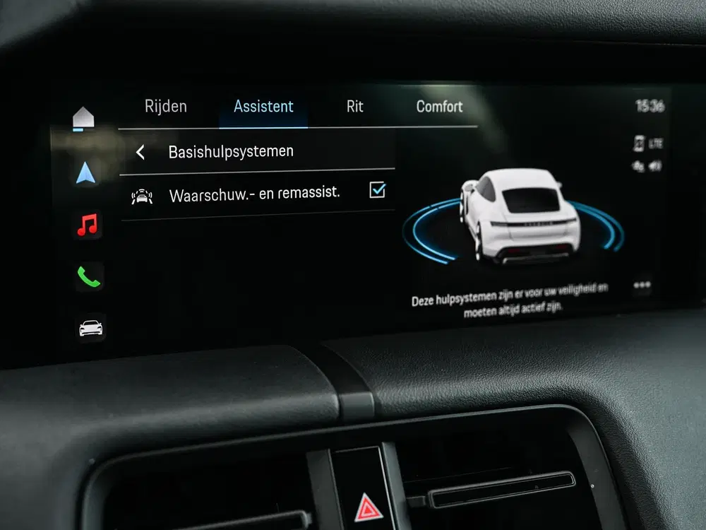 Porsche Taycan Performance 84 kWh uit 2021, foto 13