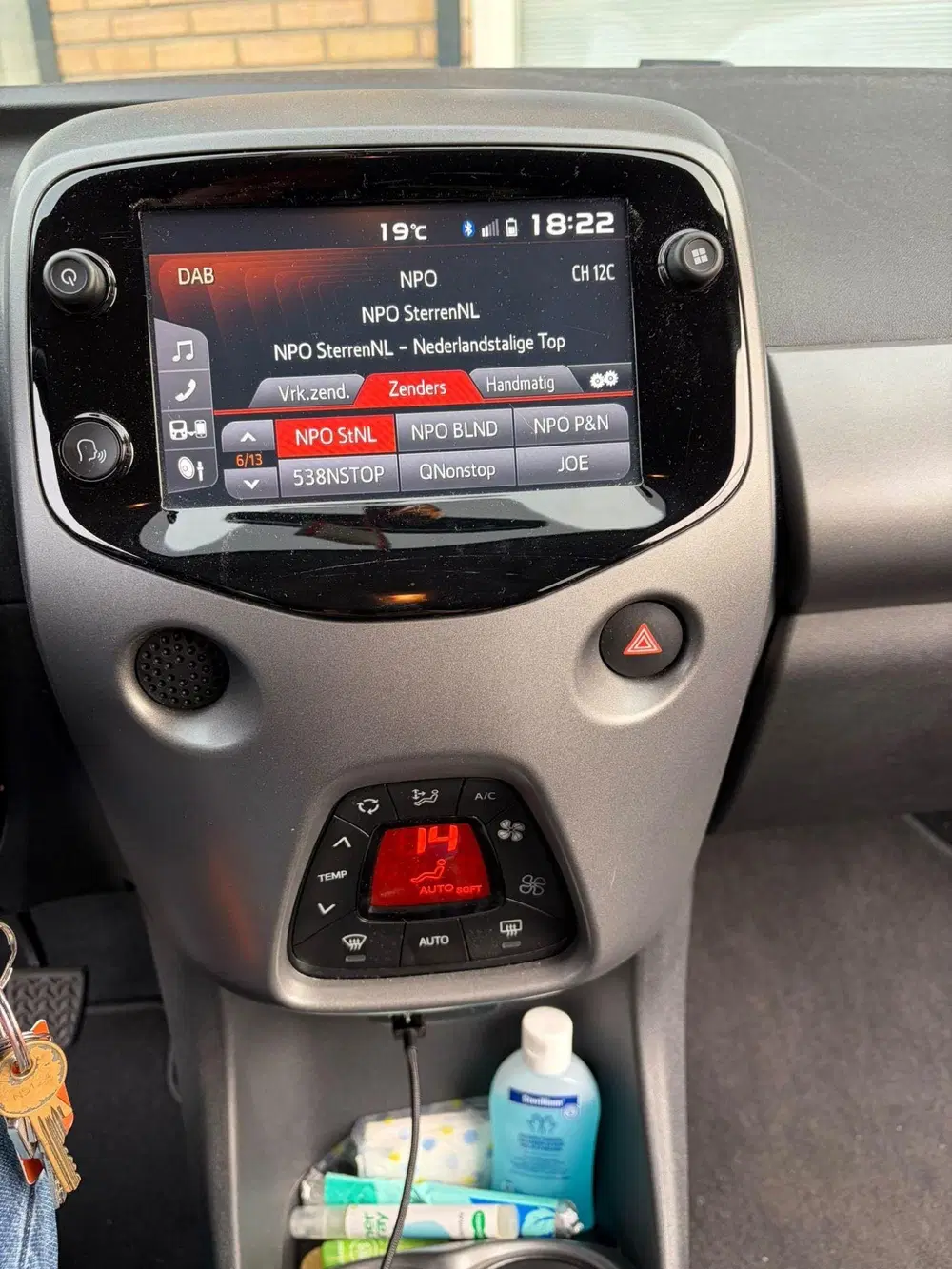 Toyota Aygo 1.0 VVT-i x-joy uit 2021, foto 14