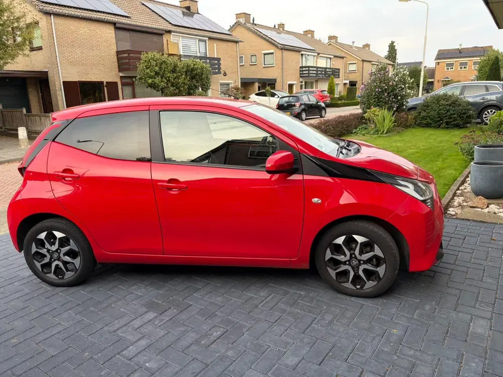 Toyota Aygo 1.0 VVT-i x-joy uit 2021, foto 5