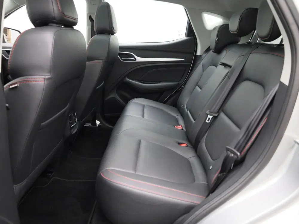 MG ZS EV Long Range Luxury 70 kWh uit 2023, foto 12