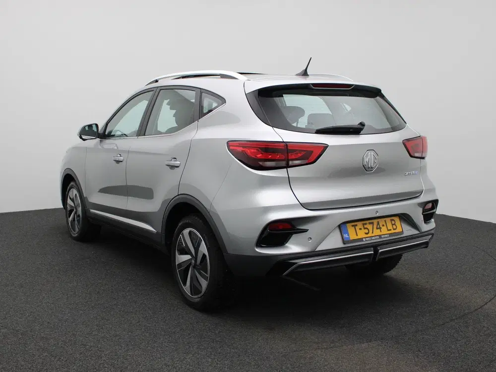 MG ZS EV Long Range Luxury 70 kWh uit 2023, foto 2