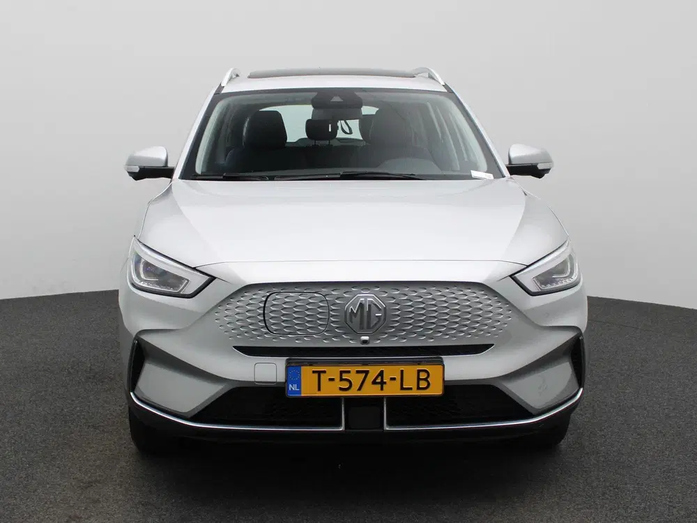 MG ZS EV Long Range Luxury 70 kWh uit 2023, foto 3
