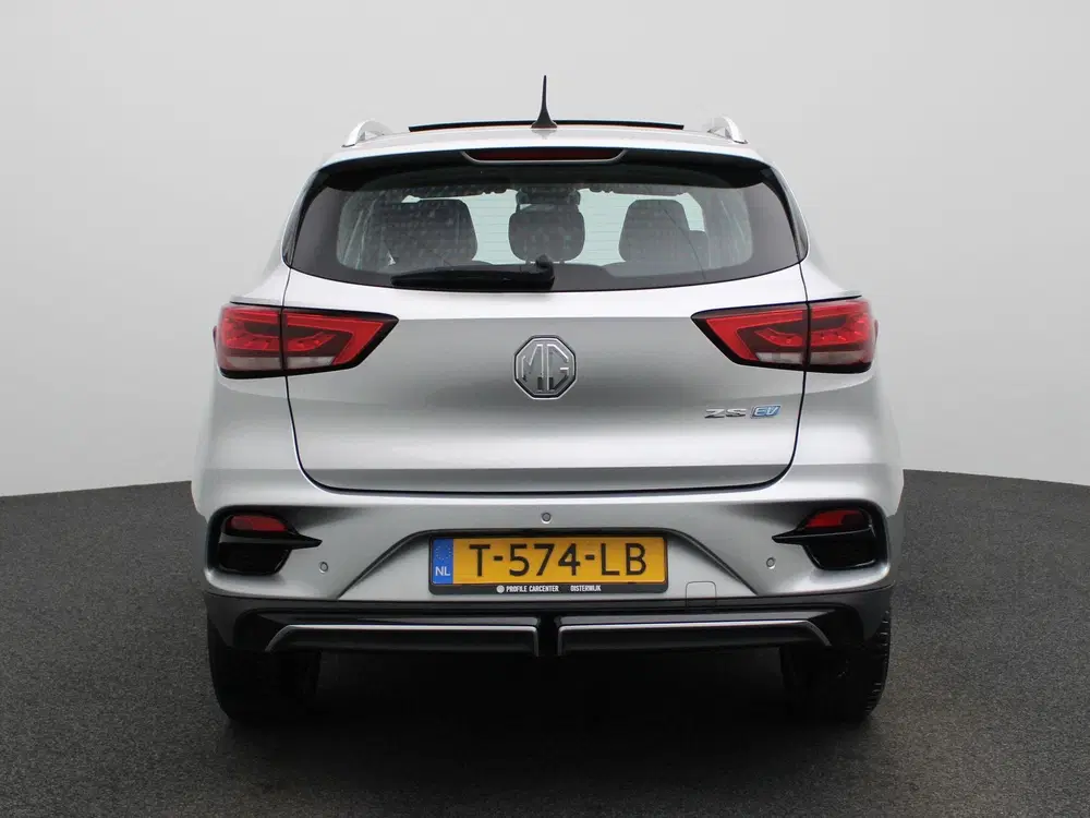 MG ZS EV Long Range Luxury 70 kWh uit 2023, foto 5