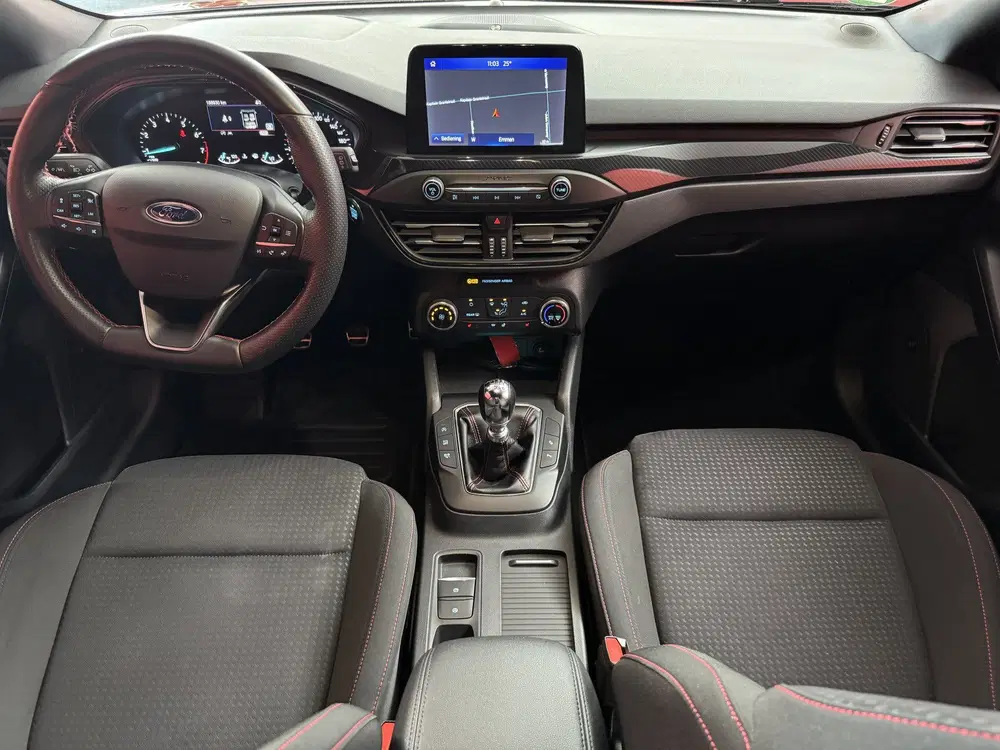 Ford Focus 1.5 EcoBoost ST-Line uit 2019, foto 13