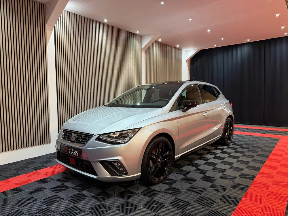 SEAT Ibiza 1.5 TSI FR Business Black Line Face lift P uit 2023, foto 11