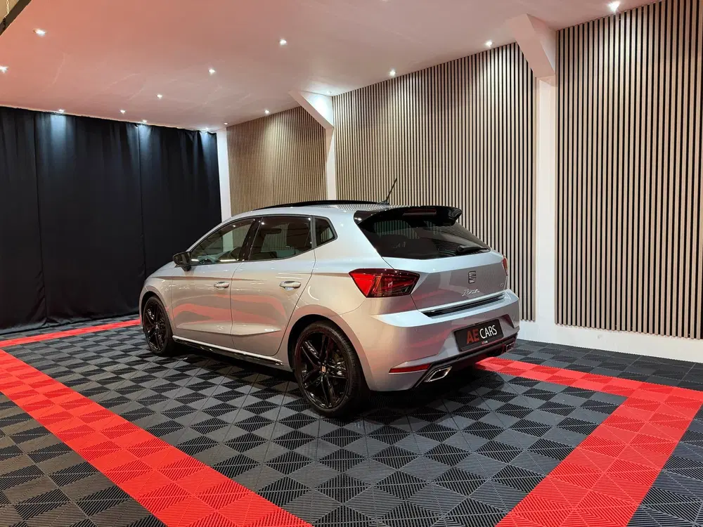 SEAT Ibiza 1.5 TSI FR Business Black Line Face lift P uit 2023, foto 15
