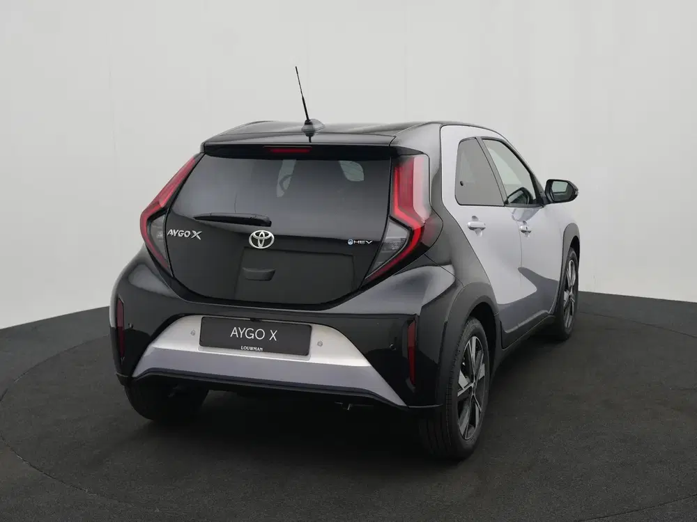 Toyota Aygo X Hybrid 115 pulse uit 2026, foto 7