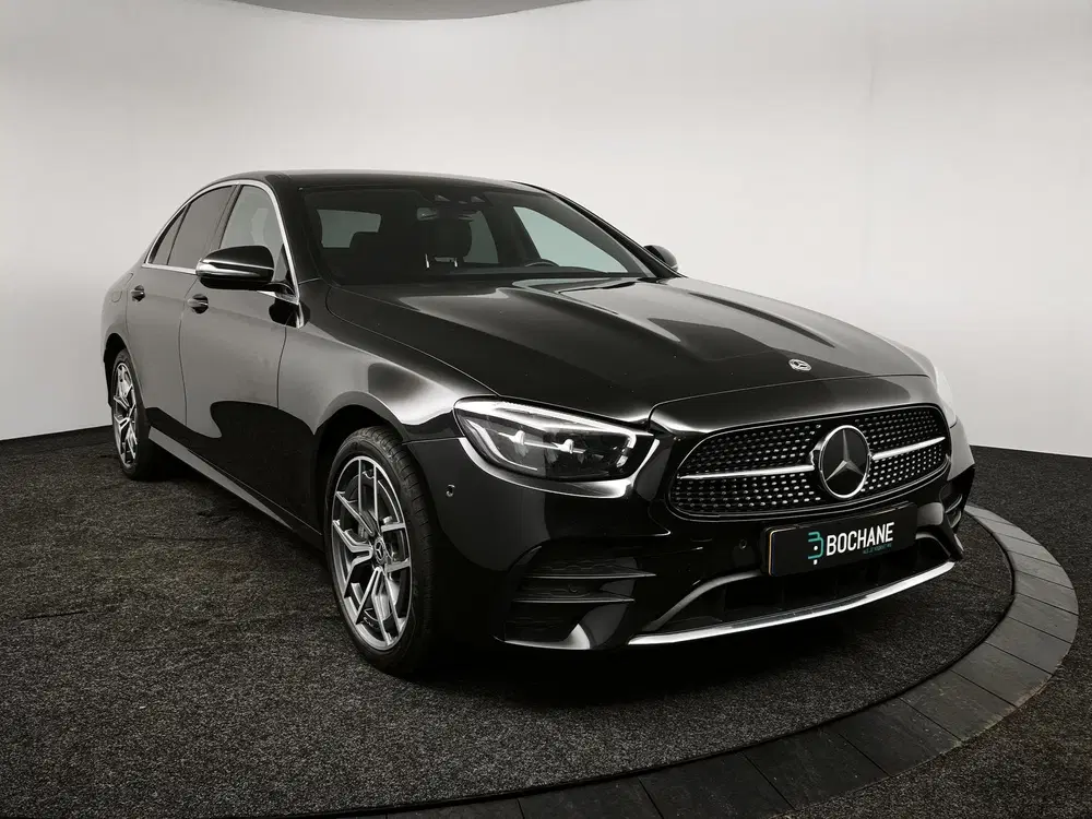 Mercedes-Benz E-Klasse 300 e 4MATIC AMG Line uit 2022, foto 5