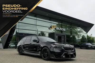 BMW M5 V8 727pk Hybrid Panoramadak Keramisch Full uit 2025