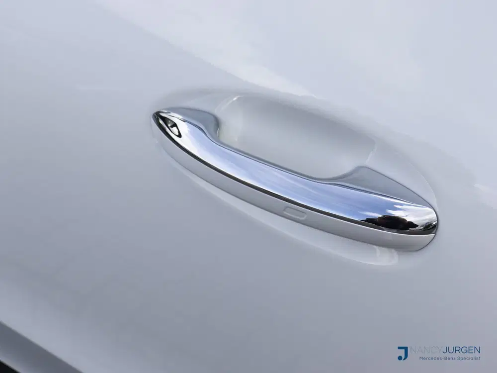 Mercedes-Benz GLC GLC 300e 4M uit 2025, foto 10