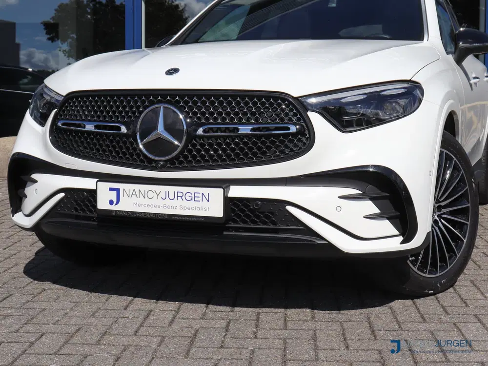 Mercedes-Benz GLC GLC 300e 4M uit 2025, foto 6