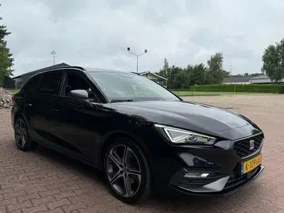 SEAT Leon 1.5 eTSI 150PK FR LAUNCH EDITION uit 2021